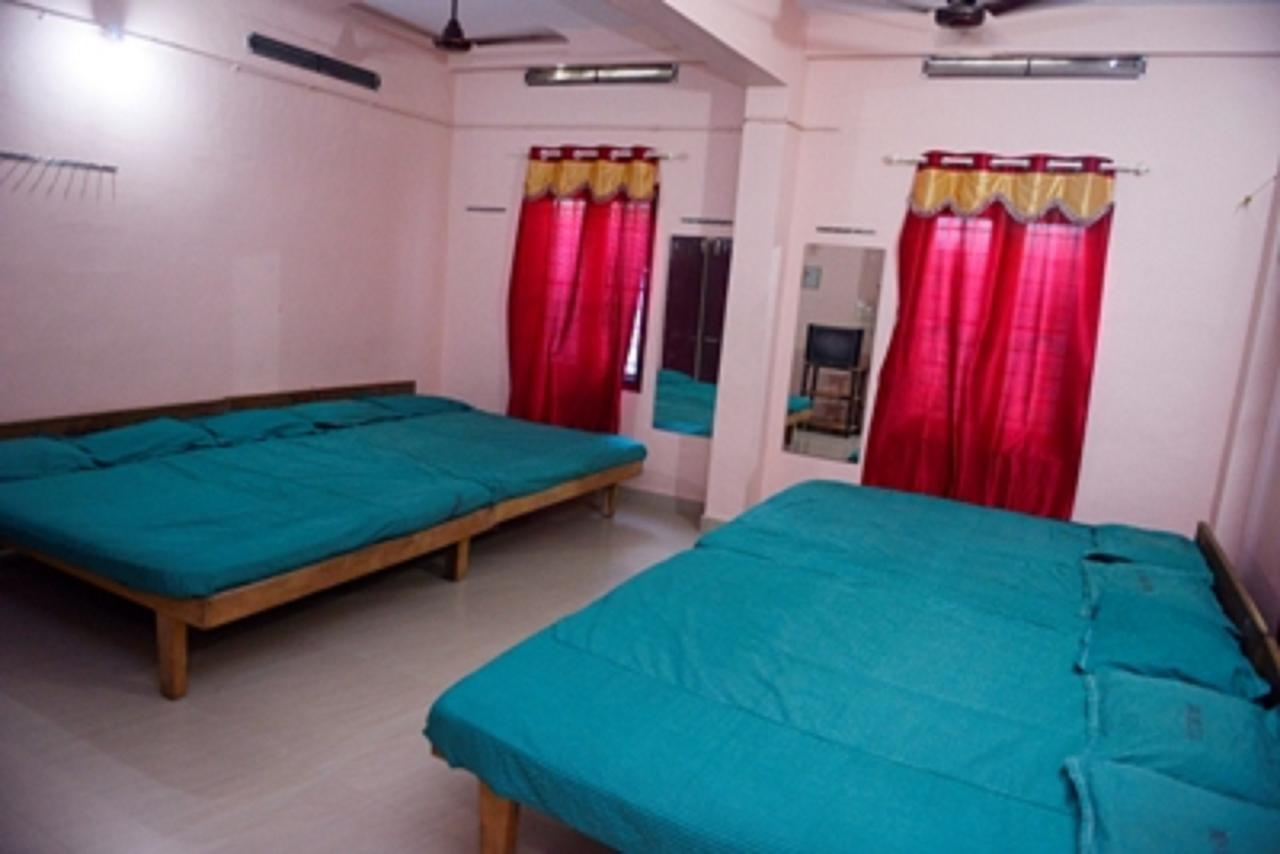 Chottanikara Ppg Tourist Home المظهر الخارجي الصورة