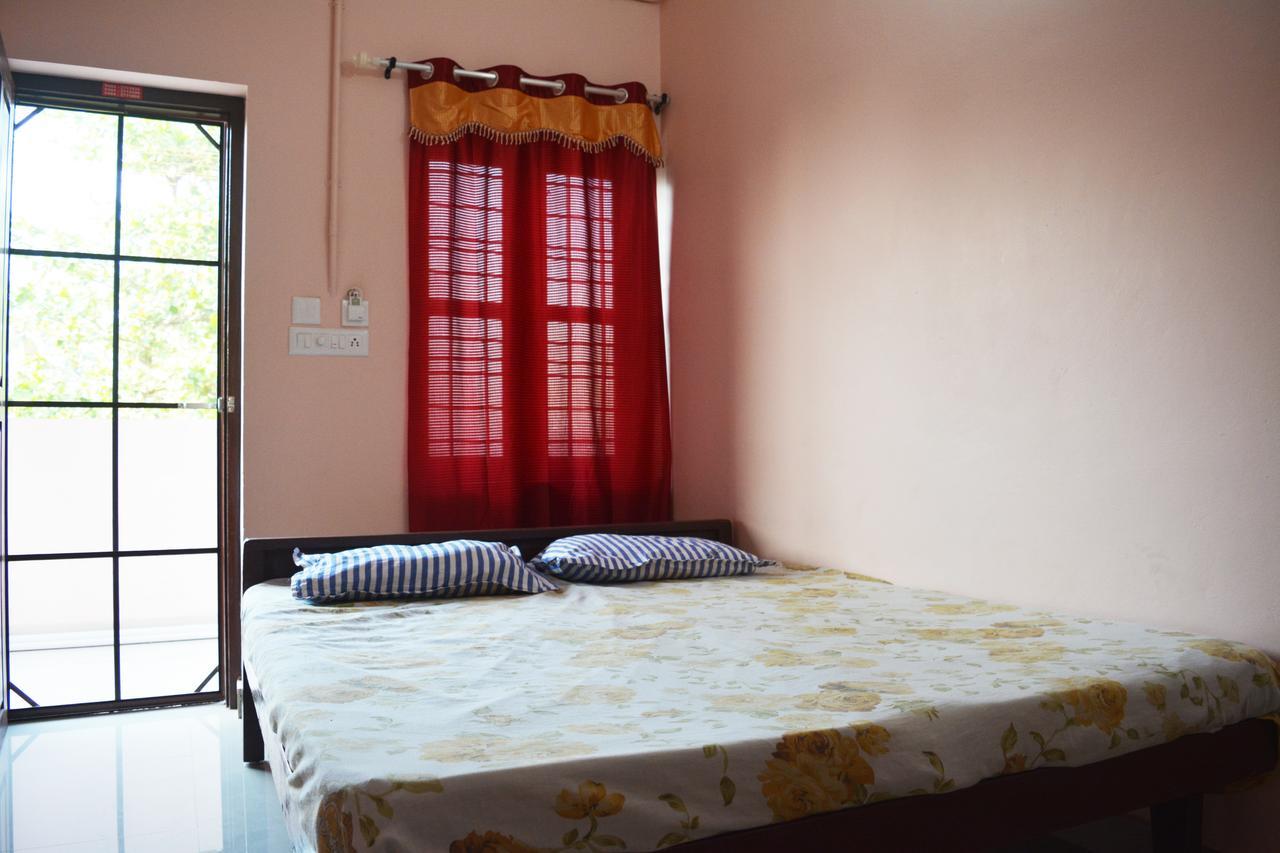 Chottanikara Ppg Tourist Home المظهر الخارجي الصورة